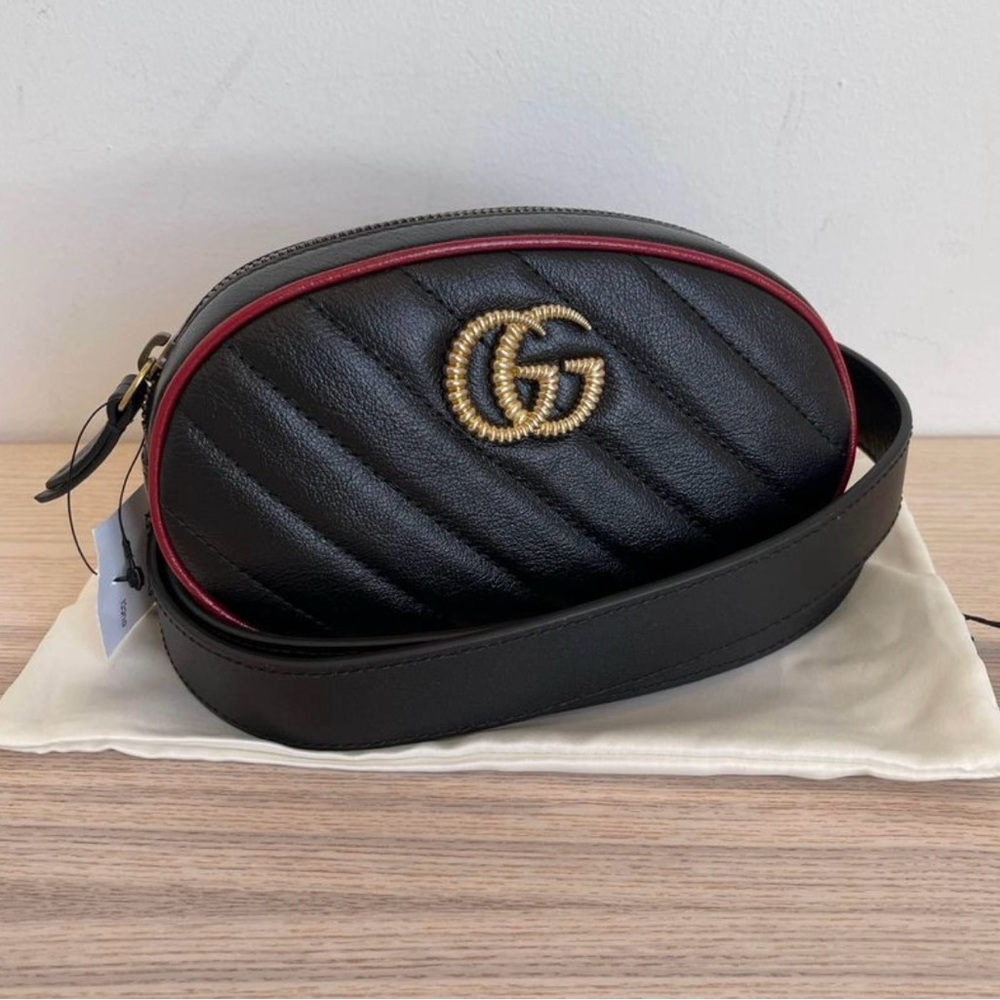 Gucci belt bag ( belt size 75) . Brand new never used , perfect condition